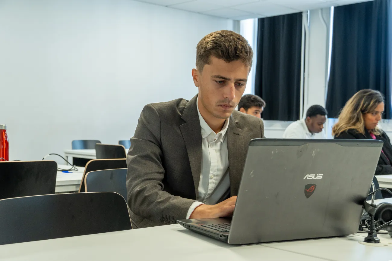 Etudiants HETIC